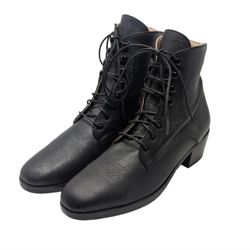 NEW Christy Dawn The Dawn Noir Black Leather Boots Size 7